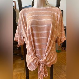 Urban Outfitters Lumiere Tee Shirt Size Medium NWT